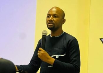 Victoire de la Guinée Au Concours De Dictée à Montréal : Bella BAH Raconte Les « coulisses » du succès…