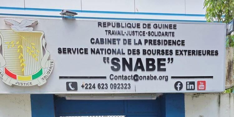 Service National des Bourses Extérieures : Le DG et son Adjoint limogés !