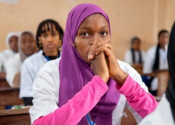 Kérouané Bac 2025 : Elle poursuit les Épreuves Après l’accouchement et le Décès de Son Bébé