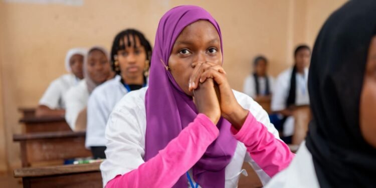 Kérouané Bac 2025 : Elle poursuit les Épreuves Après l’accouchement et le Décès de Son Bébé