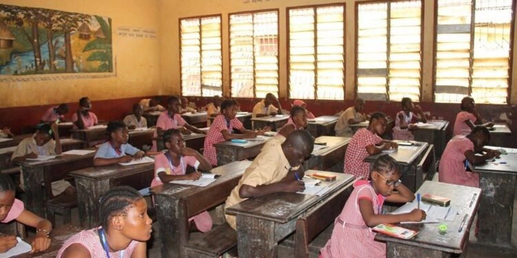 CEE 2025 : Voici Où et Comment Consulter les Résultats…