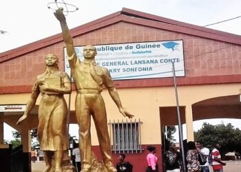 Enseignement Supérieur : Un Diagnostic Critique du Centre d’Étude et de Recherche du PEDN sur le système LMD