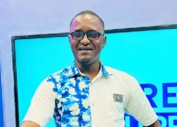 Par Alpha MON PETIT REGARD SUR LA GRÈVE DÉCLENCHÉE PAR L'INTERSYNDICALE SNE/FSPE