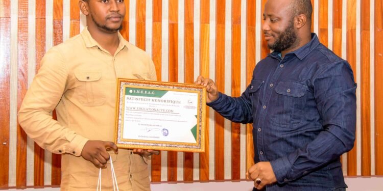 Mérite / SNEFAG : Éducationactu.com Reconnu pour Ses Efforts lors d'un Dîner d'Excellence