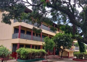 Rentrée Scolaire 2025-2026 : Entre Préparatifs et Inquiétudes, la date du 15 septembre Divise