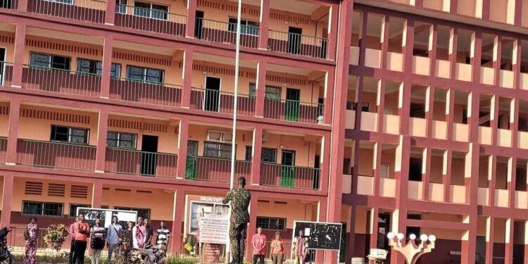 Université Julius NYERERE Kankan : Le SNAESURS lance Un mot d’Ordre de Grève