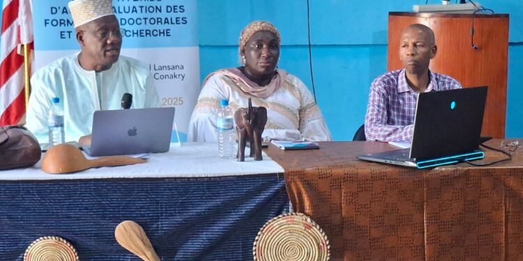 L’UGLC de Sonfonia Abrite un Atelier sur l’Auto-Évaluation des Formations Doctorales