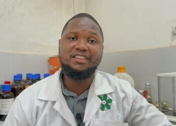 Le Dr Tanou Valdez BAH Explore les Remèdes Naturels pour lutter Contre les Parasites Intestinaux