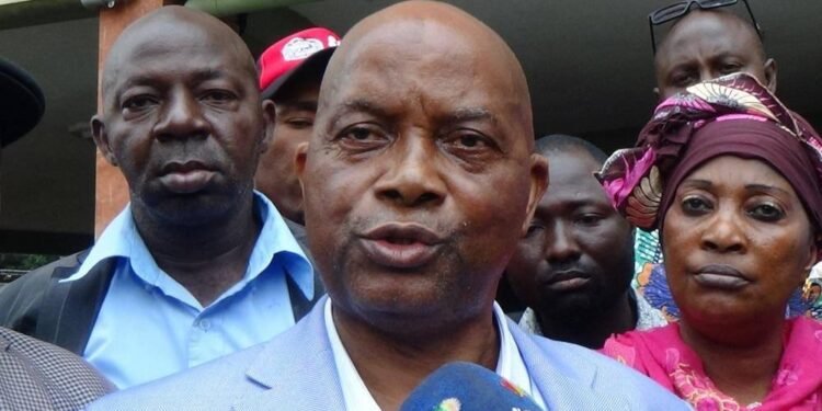 Éducation : « la priorité des négociations reste la signature du statut particulier des enseignants » rappelle Aboubacar SOUMAH du SLECG