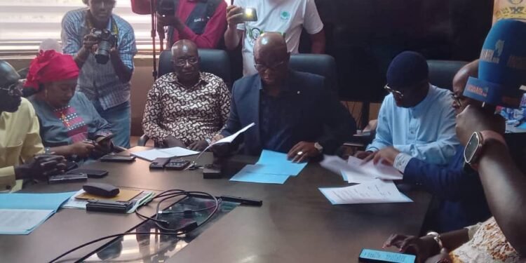 Urgent : La grève du SNAESURS levée à l’issue des négociation