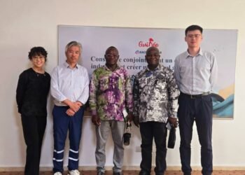 Rencontre entre l’IReB-MN et ESG Baowu Simandou : Vers un Partenariat Scientifique pour la Préservation de la Biodiversité