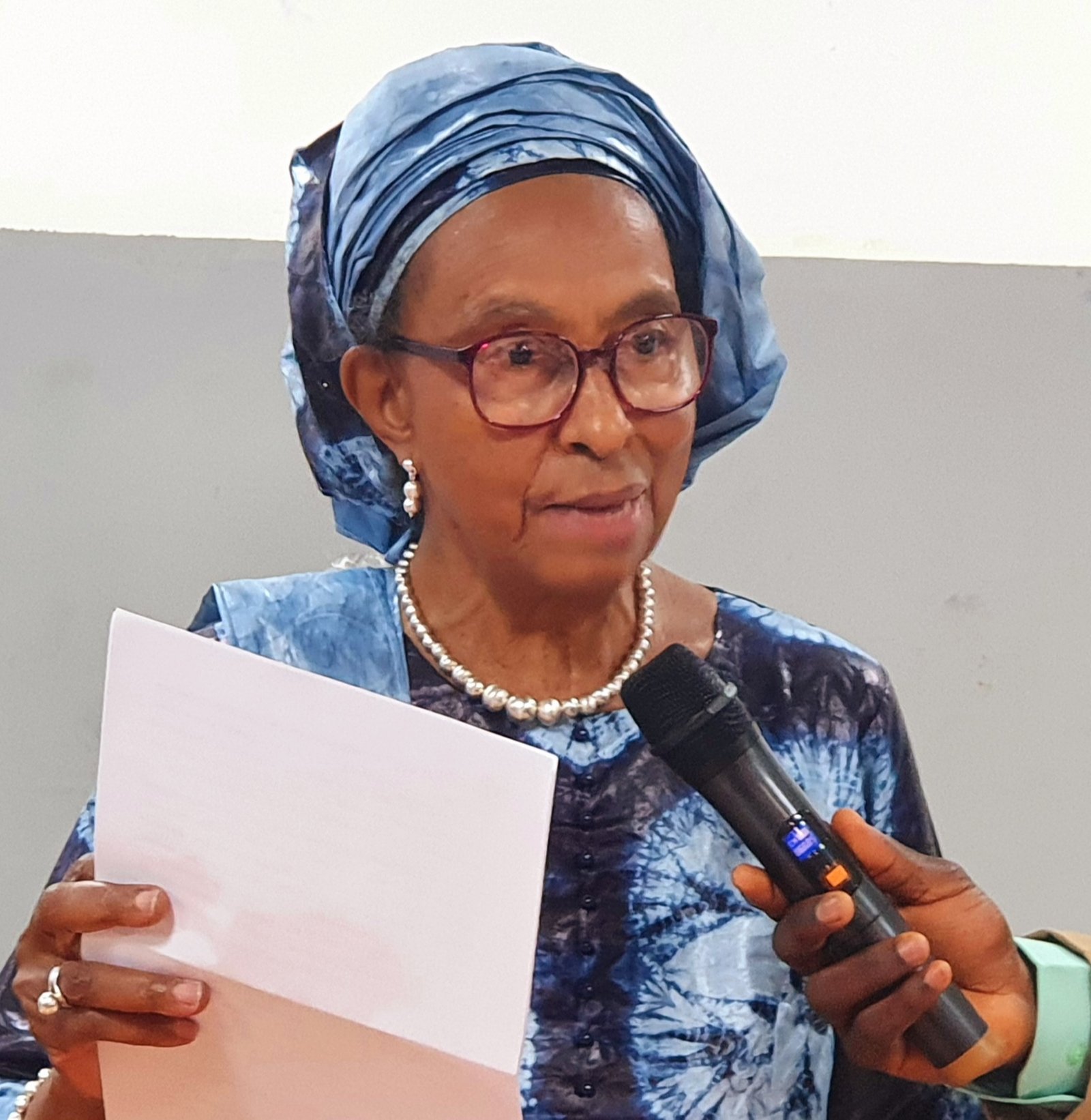 Pre Oumou Younoussa BAH-SOW : "J'ai soigné le premier cas de SIDA en Guinée en 1986... et le combat est loin d'être fini !"