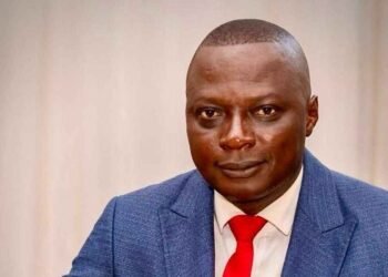 Crise dans le Secteur Éducatif : La FSPE et le SNE rejettent le Protocole d’Accord et Maintiennent la Grève 