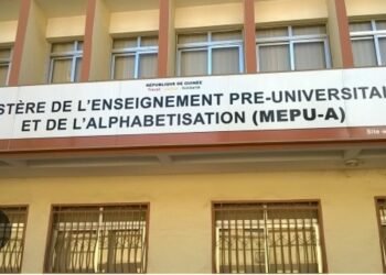 Mamadi DOUMBOUYA shake up l'éducation : Cinq conseillers stratégiques nommés au MEPU-A !