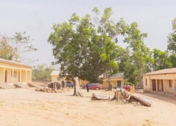 Éducation : Bah Oury lance la métamorphose du lycée Oustoya à Pita