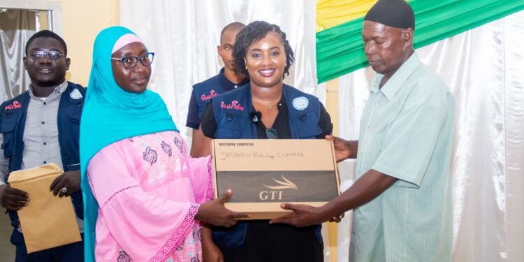 Guinée : la CSIG booste la recherche avec des ordinateurs high-tech pour la science !