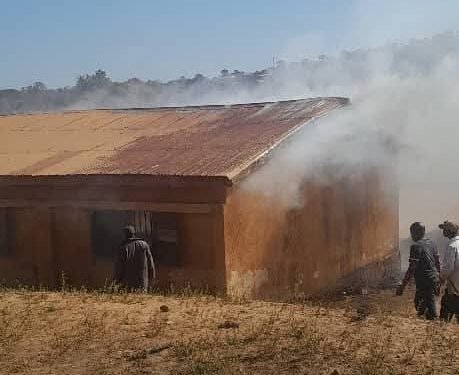 Dalaba : L’école Alpha Yaya ravagée par les flammes