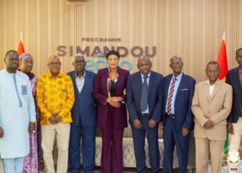 Recherche et Innovation : Dre Diaka SIDIBE et l’Académie des Sciences scellent un pacte pour « Simandou 2040 »