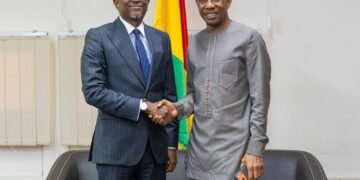 Sport Scolaire : Le Ministre Alpha Bacar BARRY et la FEGUIFOOT lancent l’offensive « Mini-Stades »