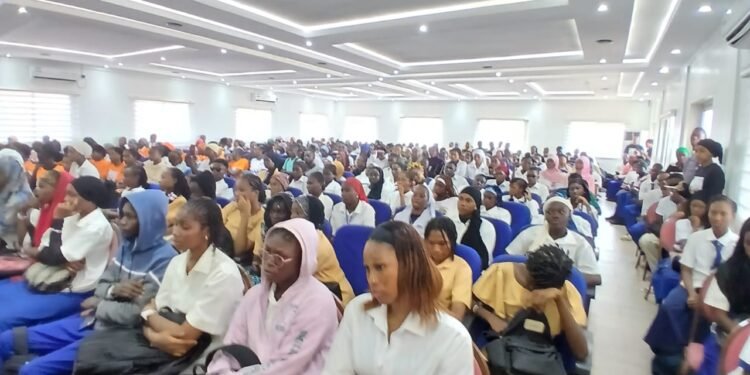 UNC School Challenge 2026 : Quand l’audace des lycéens bouscule les codes à l&rsquo;Université Nongo Conakry