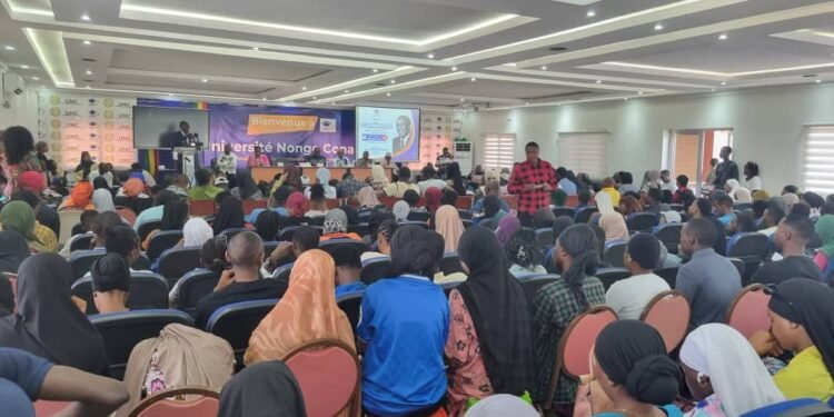 Moyen-Orient, nucléaire, puissances mondiales : François Louncény Fall décrypte le monde à l&rsquo;université Nongo de Conakry