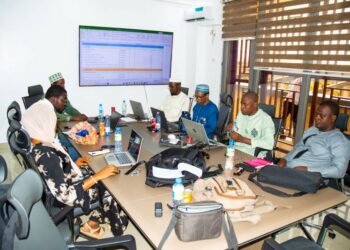 IREG – OGPNRF : une étude scientifique de type collaborative inédite pour cartographier et préserver la flore des parcs nationaux guinéens