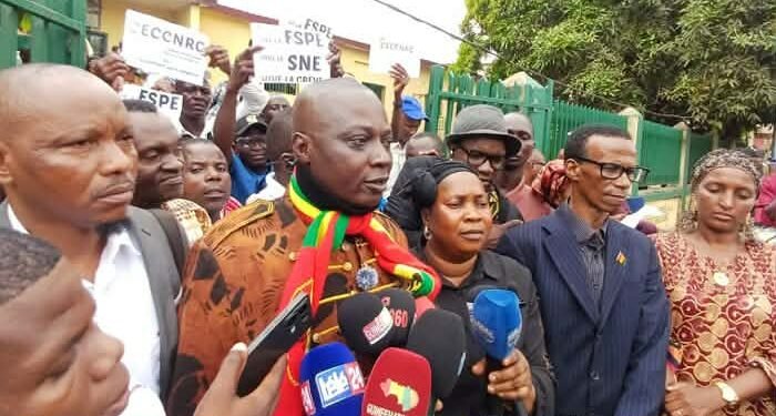 Éducation : L’intersyndicale FSPE-SNE dénonce des « manœuvres dilatoires » et met le gouvernement en garde