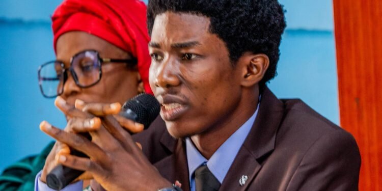 UGLC-SC : Le cri de liberté de N’faly Camara à travers « Mes mauvais souvenirs »