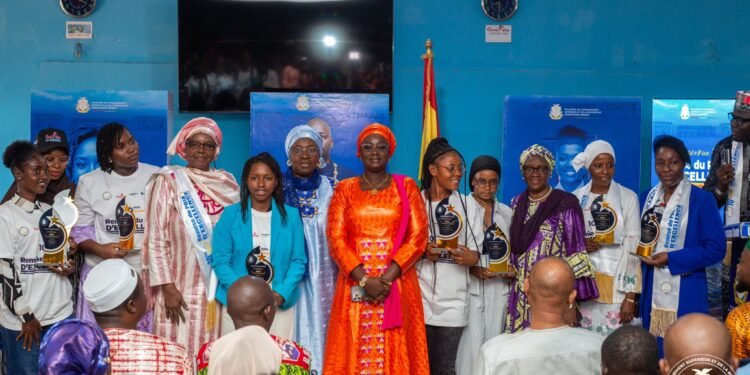 Enseignement supérieur : le prix d’Excellence décerné aux meilleures enseignantes-chercheuses et étudiantes de Guinée