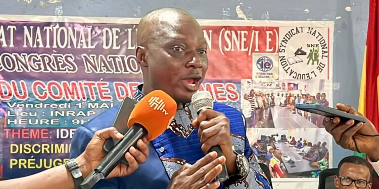 Michel Pépé Balamou aux enseignants : « La crédibilité de nos revendications passe par votre présence en classe »