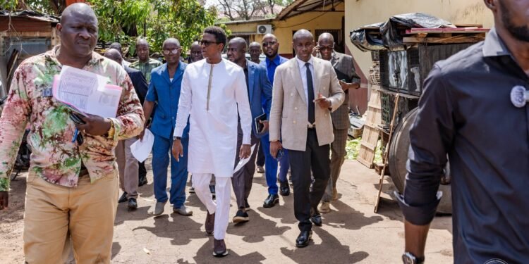 Examens nationaux 2026 : à 17 jours du coup d'envoi, le ministre Alpha Bacar Barry inspecte les centres techniques