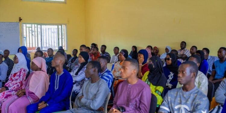 Enseignement supérieur : l’ingénieur en systèmes aérospatiaux Sékouba Touré inspire les étudiants des CPGE de Dalaba