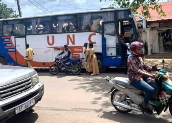 Service à la communauté : l’UNC déploie son bus pour le transport gratuit des candidats au BEPC 2026