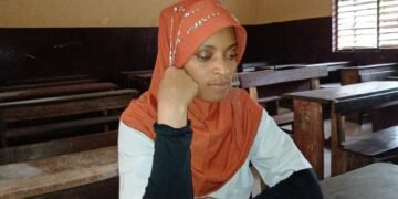 Bac 2026 en Guinée : Idiatou Barry, la force du destin face au défi du handicap