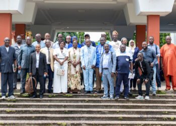 Médecine traditionnelle en Guinée : l’ASG mobilise la recherche scientifique pour structurer la pharmacopée nationale